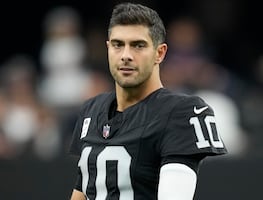 Tras darle contrato por $72 millones de dólares, los Riders recortan a Jimmy Garoppolo