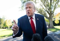 ¡Otra vez Trump! Llama “tonta” a una periodista de CNN y “estúpida” a otra de ABC News