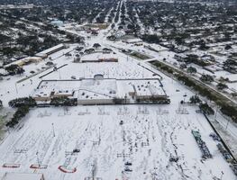 Nevadas en Estados Unidos retrasan envío de vacunas contra Covid