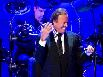 Lanzan beca Julio Iglesias para músicos; otorgan $200,000 dólares