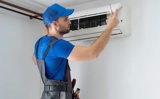 Ofrecen trabajo en el extranjero a mexicanos; el sueldo es de $45,000 