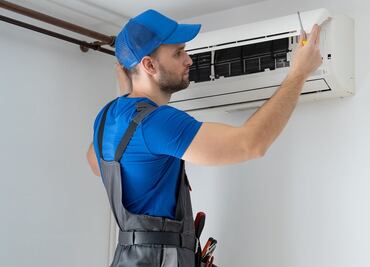 Ofrecen trabajo en el extranjero a mexicanos; el sueldo es de $45,000