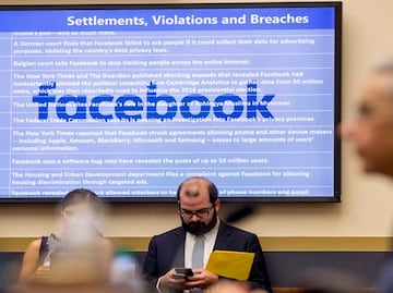 Multan a Facebook con 5,000 mdd por violaciones a la privacidad
