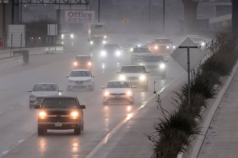¿Viajas por Texas? Granizo, vientos y tormentas amenazan la región. (AP Foto/LM Otero)