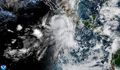 Rachel ya es huracán categoría 1: estos son los estados en alerta por lluvias intensas y fuertes vientos