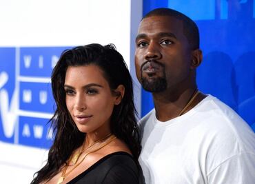 Kim perdona a Kanye; acude al Sunday Service en su rancho