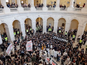 Protestan judíos en el Capitolio de EU; exigen alto al fuego en Gaza y cese del financiamiento a Israel