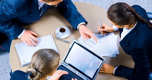 Lanzan beca de negocios para pasantía y estudios en EU