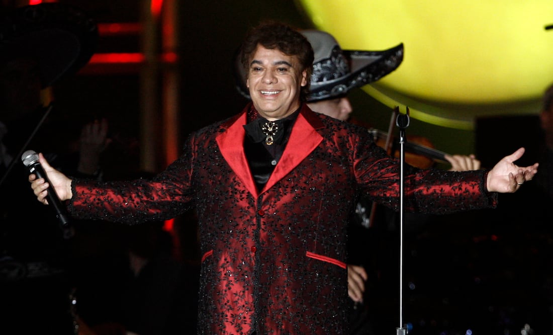 Concierto de Juan Gabriel en el Zócalo 2025: horario, calles cerradas y todo lo que debes saber. Foto: AP/Matt Sayles, archivo