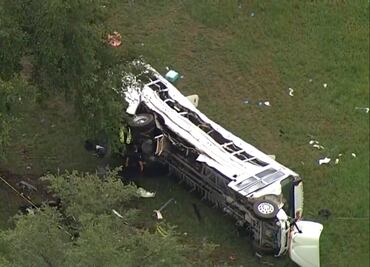 Accidente mortal en Florida: Ocho muertos y 40 heridos tras vuelco de autobús de trabajadores agrícolas