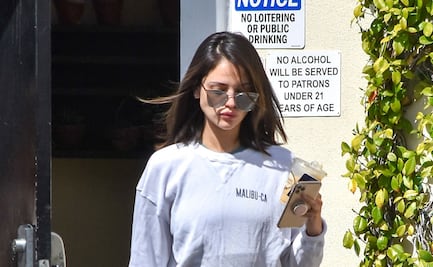 Eiza González deslumbra con leggings turquesa en Studio City