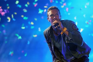 Coldplay trabaja con la FIFA para producir el primer espectáculo de medio tiempo en la final del Mundial 2026