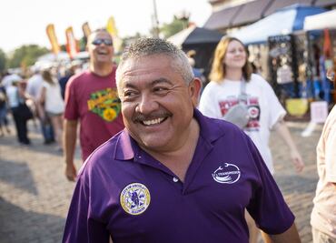 El alcalde de origen mexicano que triunfa y respetan en Arcola, Illinois