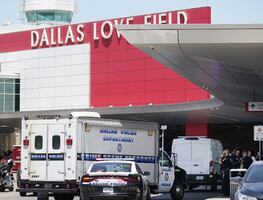 Mujer siembra el pánico en aeropuerto de Dallas; dispara varias veces su arma