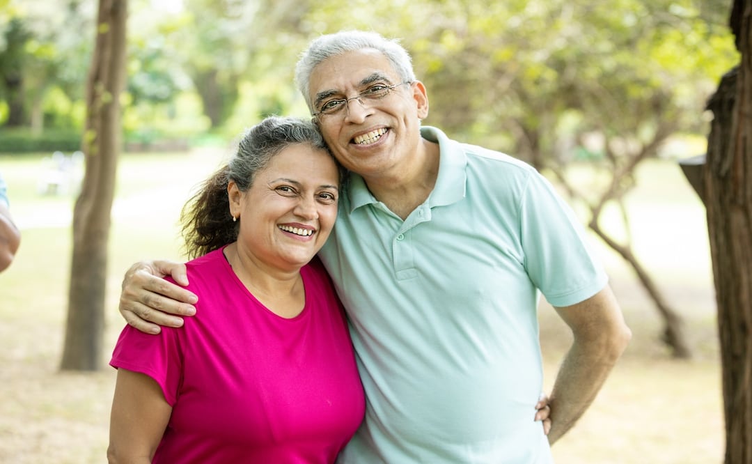 Nueva Pensión Bienestar de 57 a 59 años en CDMX. Requisitos para recibir apoyo de $2,000 pesos. Foto: iStock / Dimple Bhati