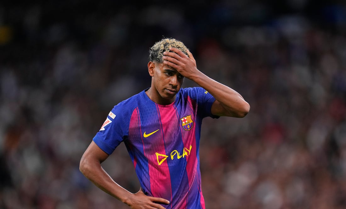 El mes negro de Lamine Yamal: polémicas, derrota en el Clásico y un rendimiento para el olvido (AP Photo/Manu Fernandez)