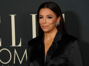 Eva Longoria presume figura de impacto con bikini a los 46 años