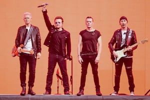 U2 regresa al medio tiempo de la NFL tras 24 años: ¿cuándo y dónde ver su show en Netflix?