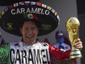 “Caramelo” el aficionado mexicano que ha asistido a 10 ediciones del Mundial