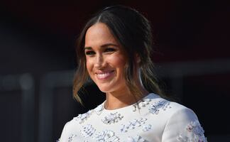 Meghan Markle lanza nuevo ataque a la familia real y se compara con Mandela