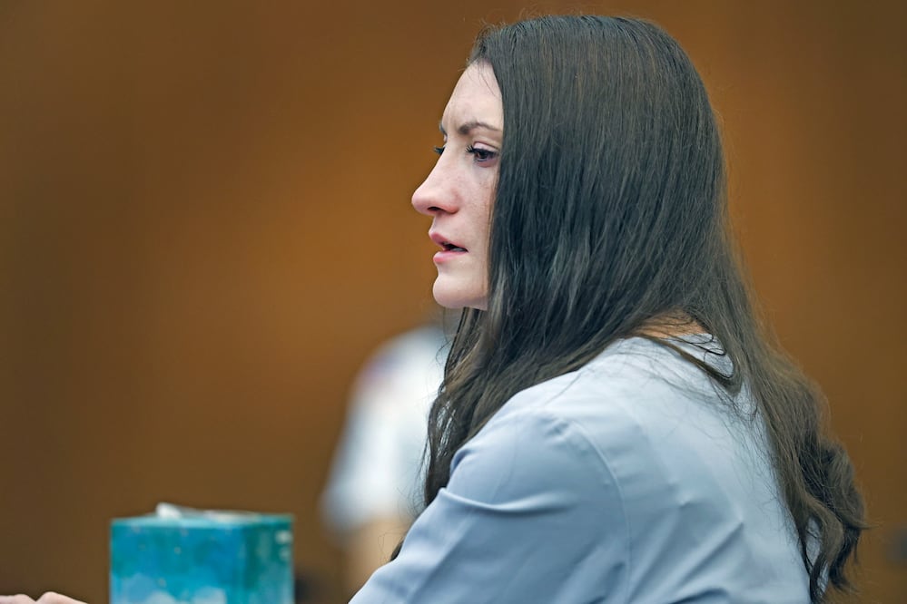 ¿Quién es Lindsey Clancy? La mujer juzgada en EU por matar a sus tres hijos y el polémico juicio que enfrenta . (Greg Derr/The Patriot Ledger via AP, Pool)