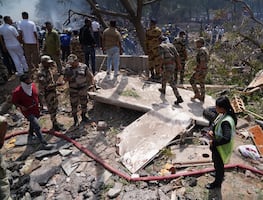 Hallan a un superviviente del fatal accidente aéreo de Air India