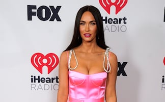 Megan Fox y el atuendo de 'Barbie' con el que presumió sus curvas