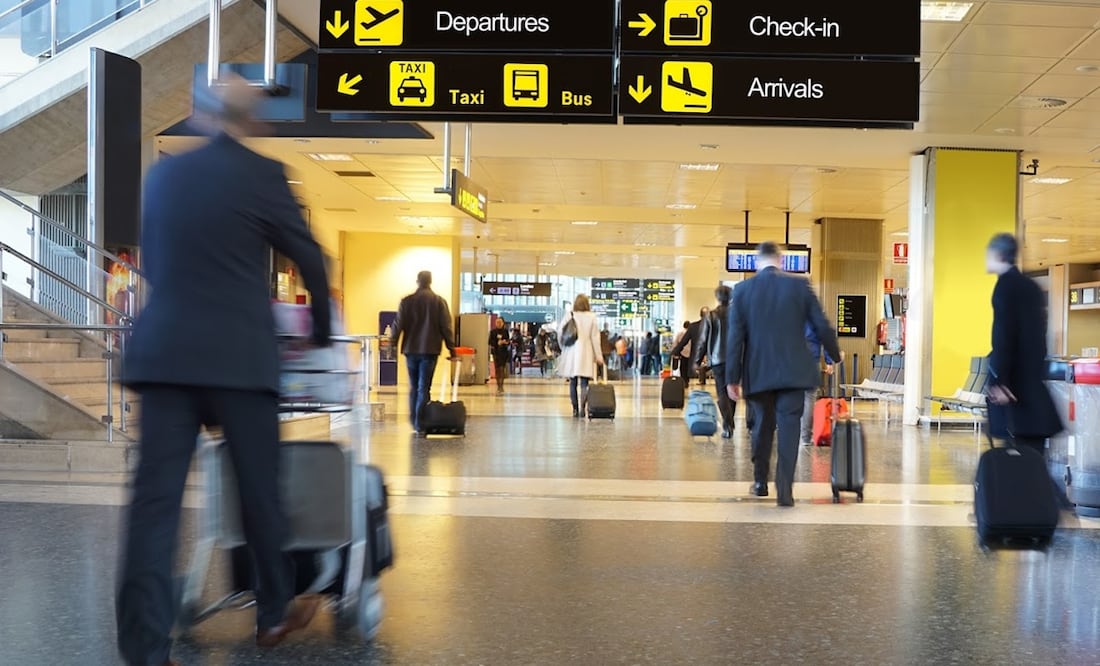 Roban 15 millones de dólares en oro en aeropuerto de Toronto. Adobe