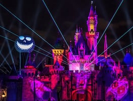 Inician las celebraciones de otoño y Halloween en Disneyland Resort
