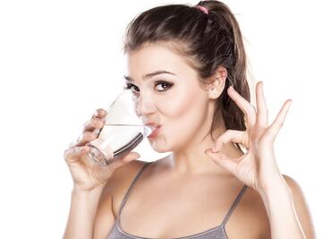 ¿Cómo la hidratación reduce el riesgo de insuficiencia cardíaca?