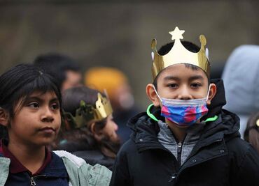Invitan a inmigrantes a cena y regalos en Nueva York por el Día de Reyes
