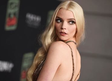 El vestido bustier de lujo con el que Anya Taylor-Joy arrasó en sesión