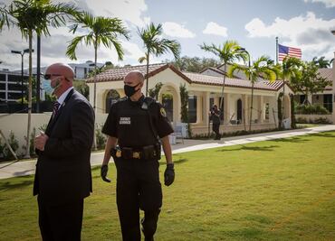 Covid-19. 130 agentes de la protección de Trump dan positivo