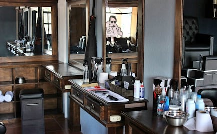 Deja generosa propina para apoyar a barbería en Colorado 