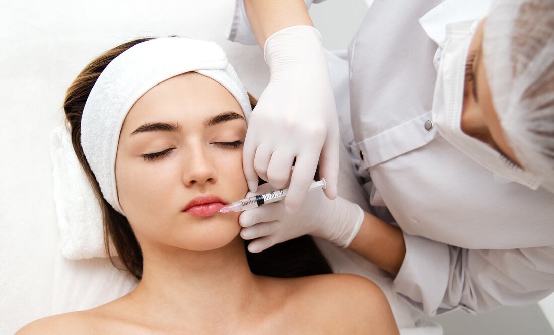 Diagnostican con VIH a tres mujeres que se hicieron “faciales vampíricos” en spa no autorizado. Foto: iSTOCK-SvitlanaMartyn