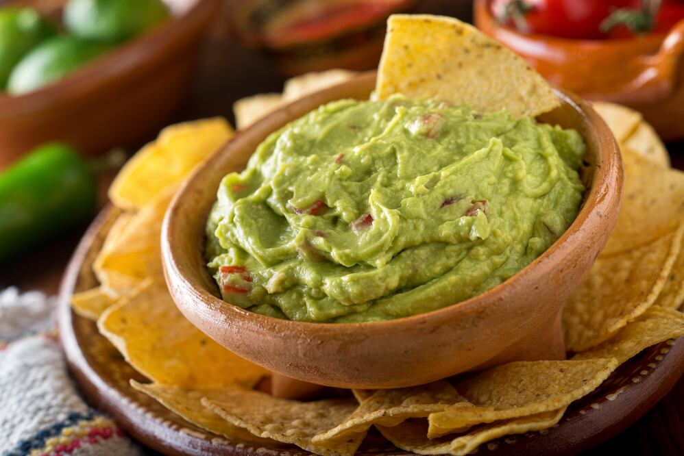 El guacamole mexicano es el tercer mejor untable del mundo, según Taste Atlas. iStock/Fudio