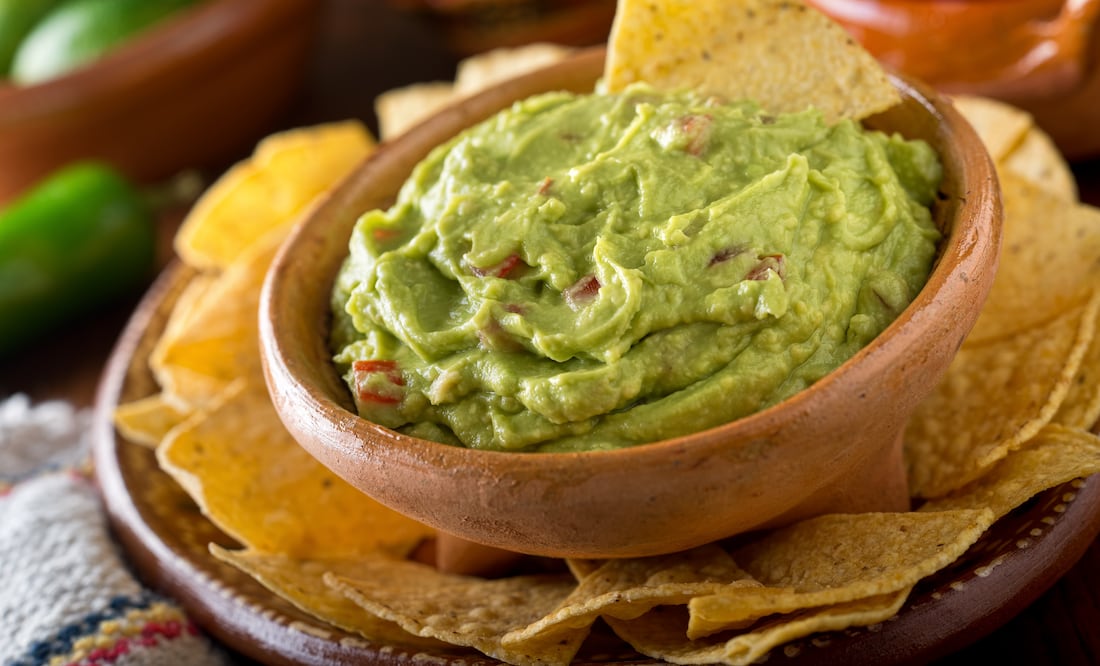 El guacamole mexicano es el tercer mejor untable del mundo, según Taste Atlas. iStock/Fudio