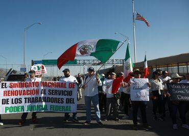 Manifestantes cierran Puente fronterizo México-EU en protesta contra reforma judicial