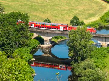 Recorre Kentucky en un tren ambientado al estilo de 1940