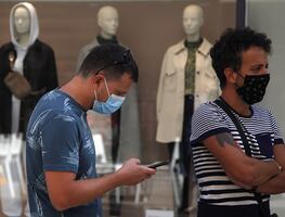 Covid-19. Llevar cubrebocas evitaría 130 mil muertes en EU: estudio