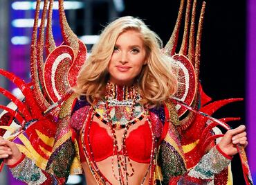 Elsa Hosk modela el bikini ideal para el verano y presume cuerpazo