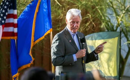 Bill Clinton llega al sur de Texas para apoyar a dos candidatos latinos