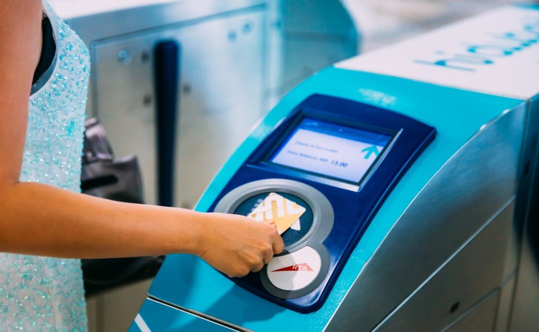 Edomex adopta Mastercard para pagos en transporte público. ¿A partir de cuándo? Foto: iStock / bruev