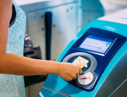 Edomex adopta Mastercard para pagos en transporte público. ¿A partir de cuándo?
