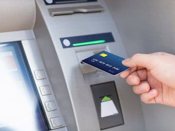 Comisiones bancarias: ¿Por qué se pagan y cómo evitarlas?