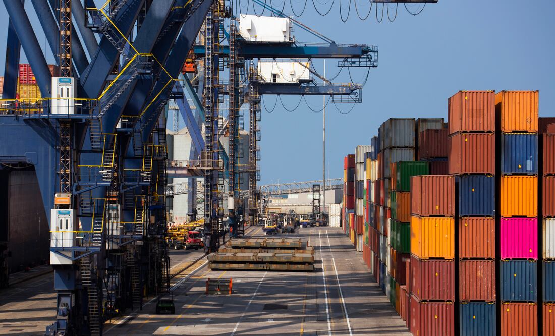 Decomiso histórico en México: Incautan 300 millones de pesos en productos procedentes de China. Foto iStock / MattGush