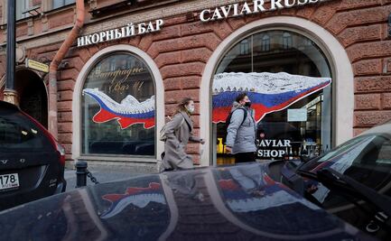 Covid. Moscú ordena el cierre de servicio no esenciales en otro día récord de muertos