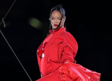 Rihanna cumple 35 años; esta es su millonaria fortuna e imperio de belleza
