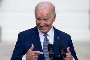 Estados Unidos liderará lanzamientos aéreos de ayuda humanitaria en Gaza: Biden