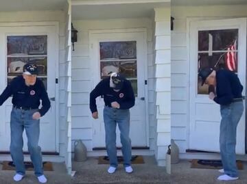 Video. Veterano de la Segunda Guerra Mundial luce baile en cuarentena